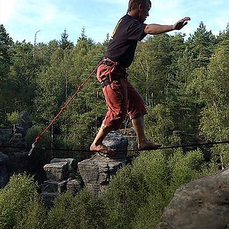 SLACK LINE TEAM (SLT)